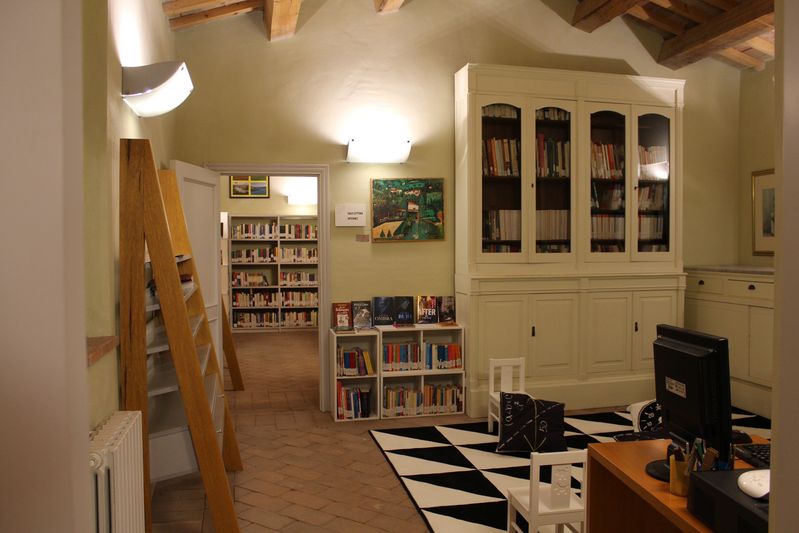Biblioteca San Giorgio di Pesaro Biblioteca San Giorgio di Pesaro